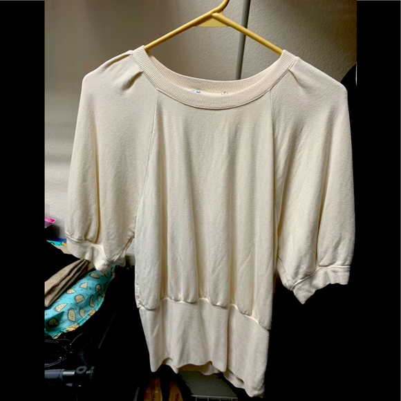 Short Puffer Sleeve Fleece Sweatshirt - Picture 4 of 6